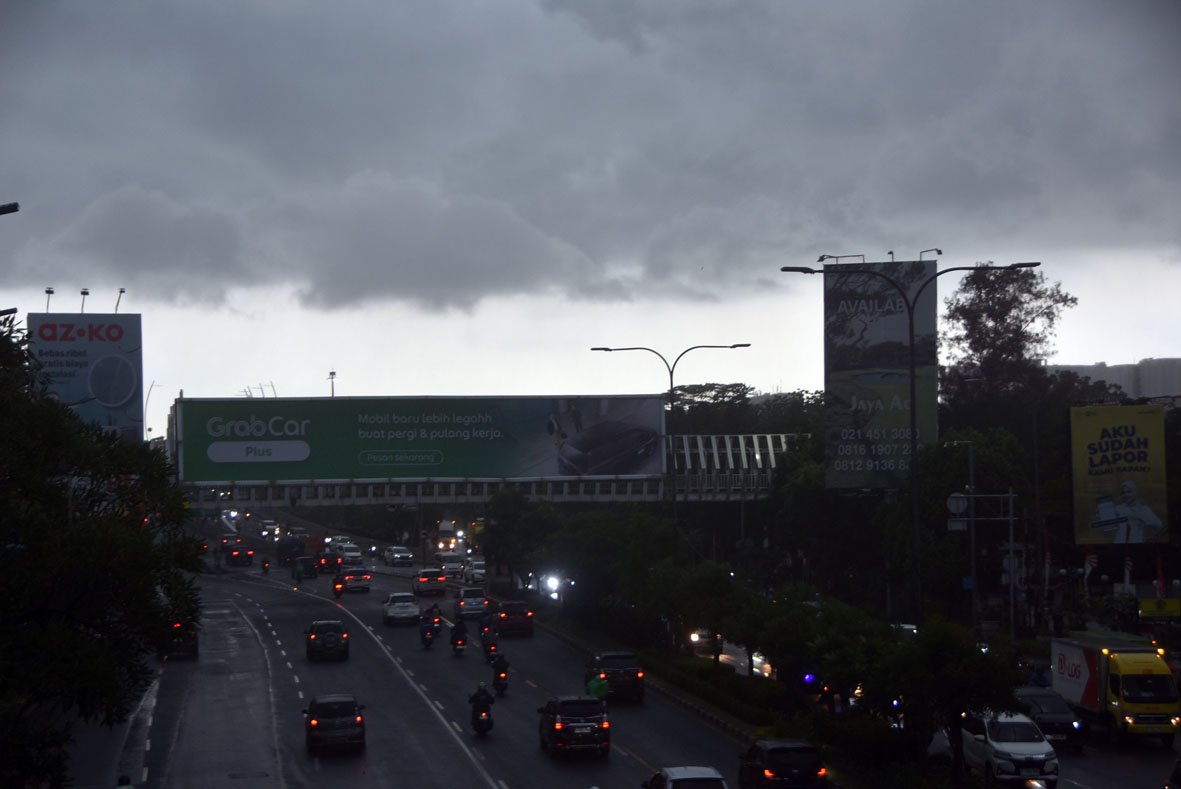 Prakiraan Cuaca Kota Bekasi Senin 2 Maret 2026, BMKG: Hujan Sepanjang Hari