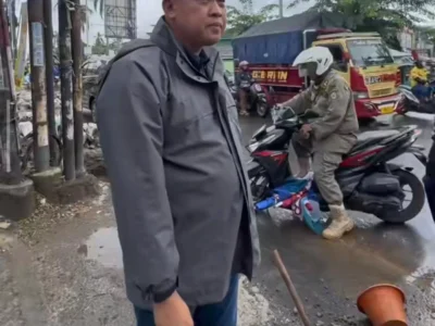 Wali Kota Bekasi Angkat Suara: Tegas Perketat Pengawasan, Hentikan Galian Fiber Optik Ilegal yang Abaikan Moratorium