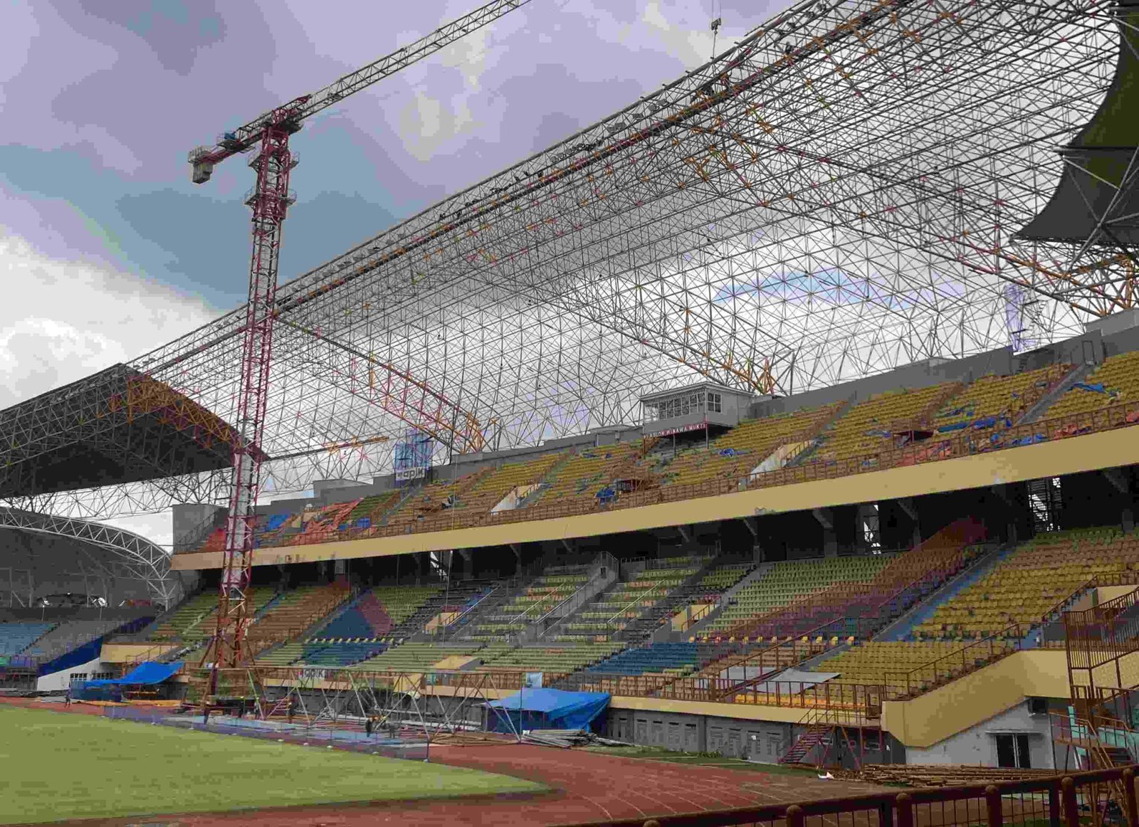 Rehabilitasi Stadion Wibawamukti Resmi Dimulai, Anggaran Capai Rp40 Miliar