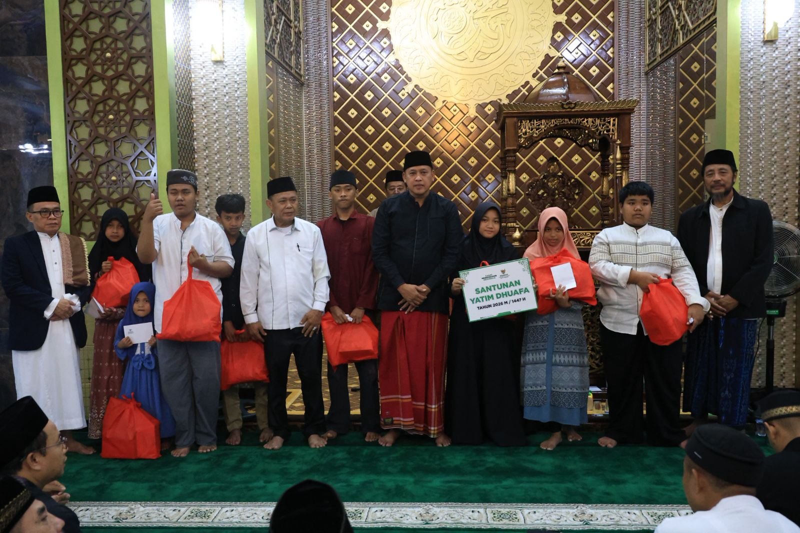 Wali Kota Bekasi Safari Tarawih di Masjid Jami Nurul Ikhwan, Sampaikan Perkembangan Pembangunan Kota
