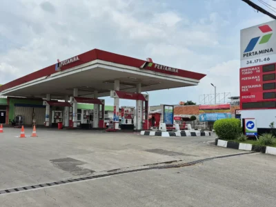 Puluhan Motor dan Mobil Mogok, SPBU di Bekasi Timur Ditutup Sementara